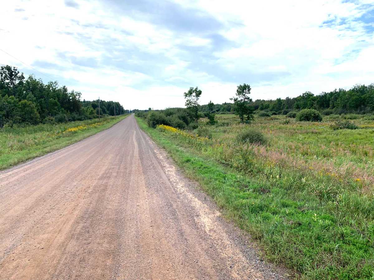 Kettle Lake Road trail photo