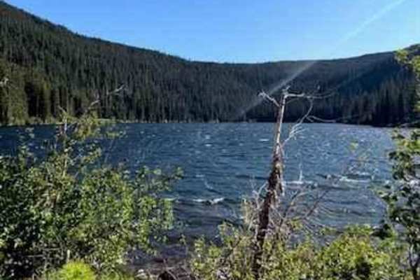 Badger Lake Via Bennett Pass