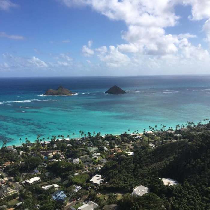Near Lanikai Pill Box Trail (Ka'iwa Ridge Trail)