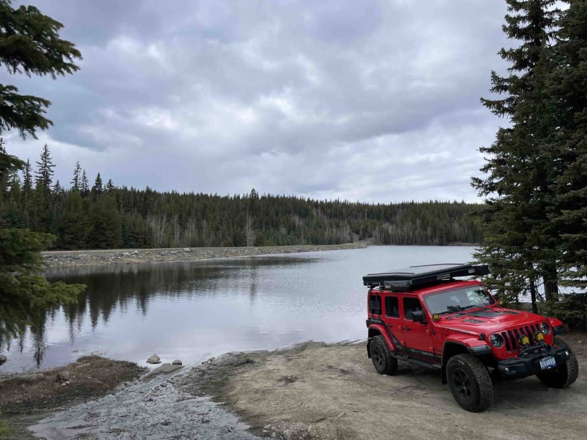 Moore Lake Rec site (from Posthill) photo 4