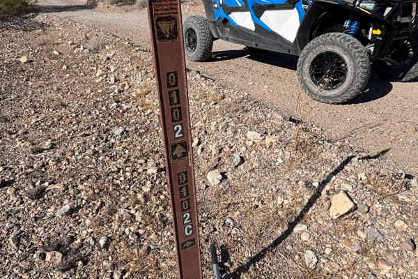 BLM 0102C