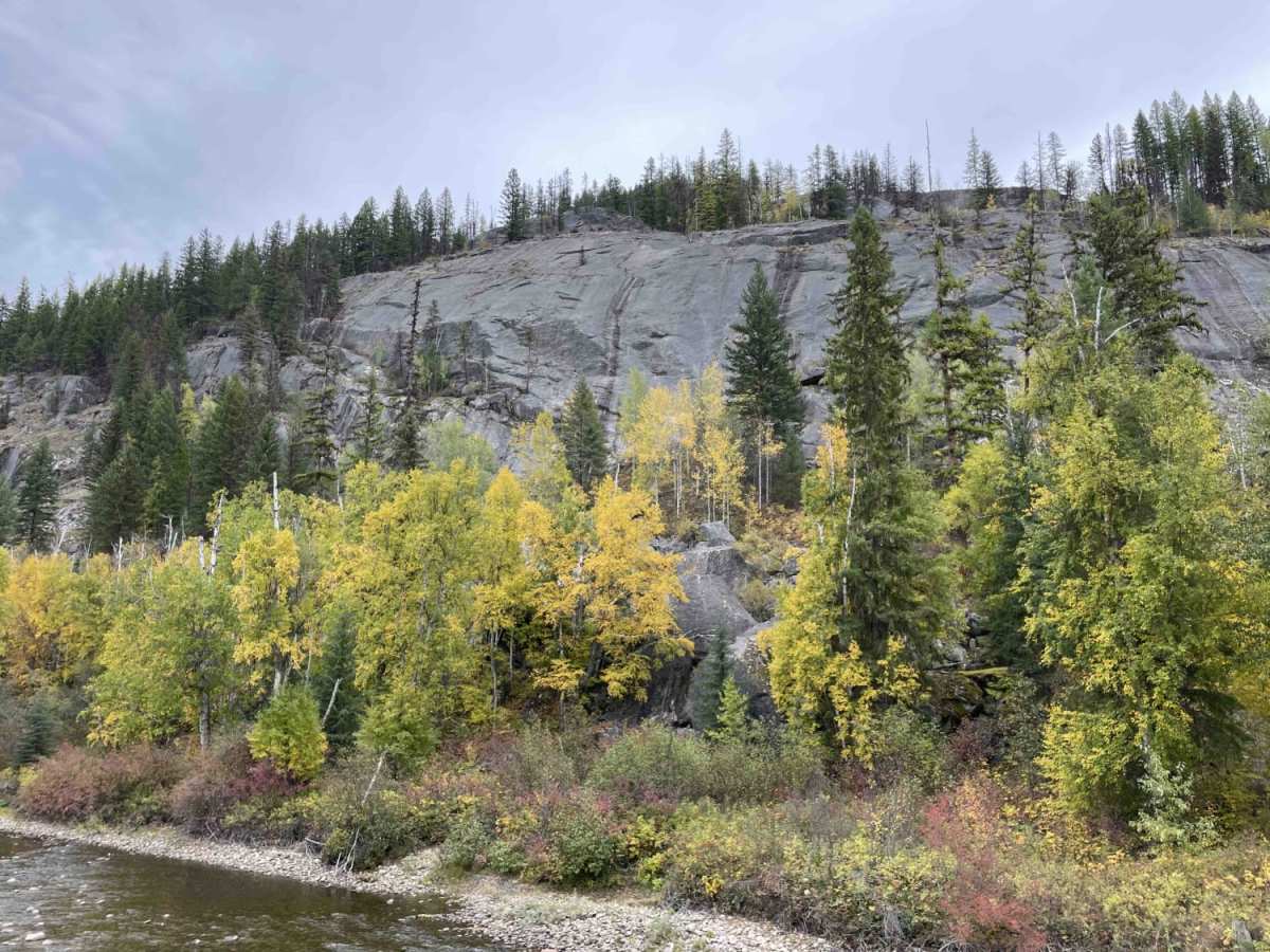 Christian Valley trail photo