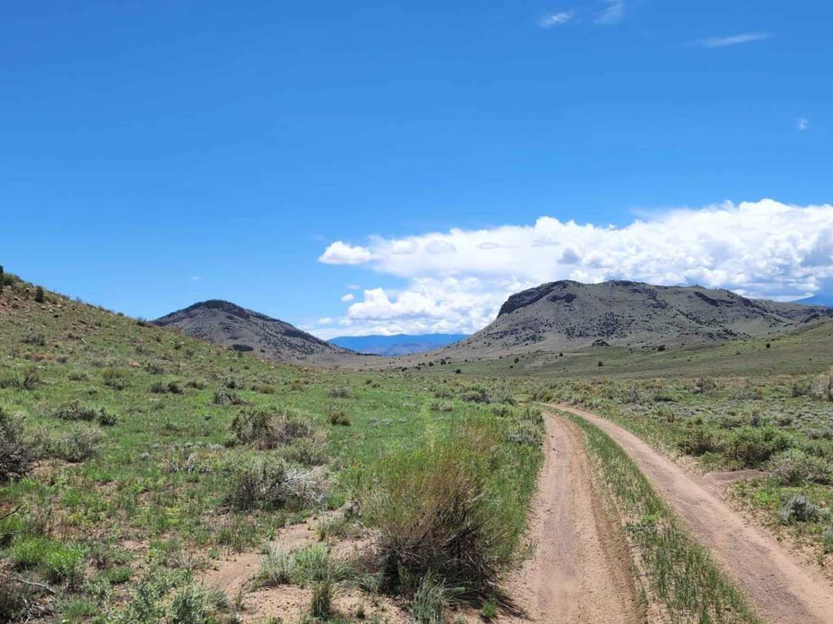 East Butte photo 3