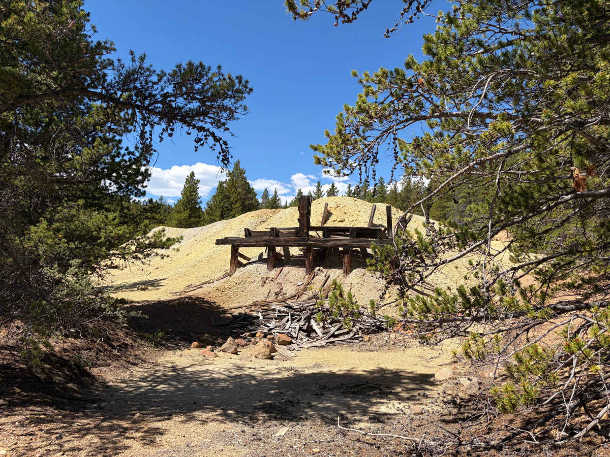 Pewabic Mine Road photo 2