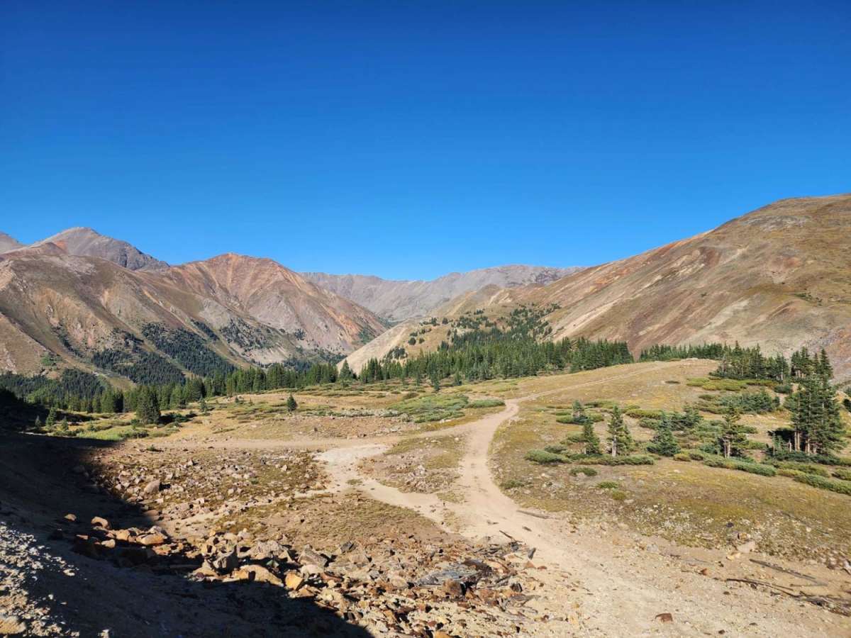 Warden Gulch Road photo 2