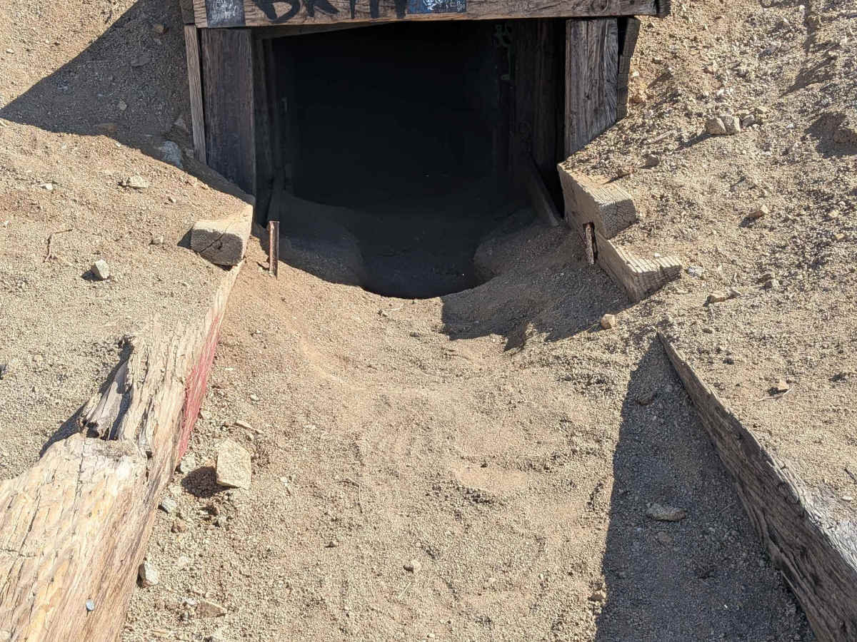 Burro Schmidt Tunnel - BLM EP103 trail photo
