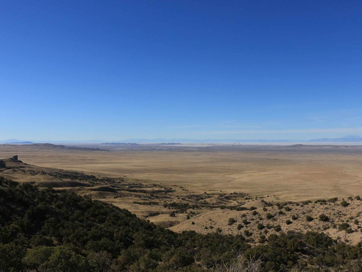 Deseret Wells Road photo 4