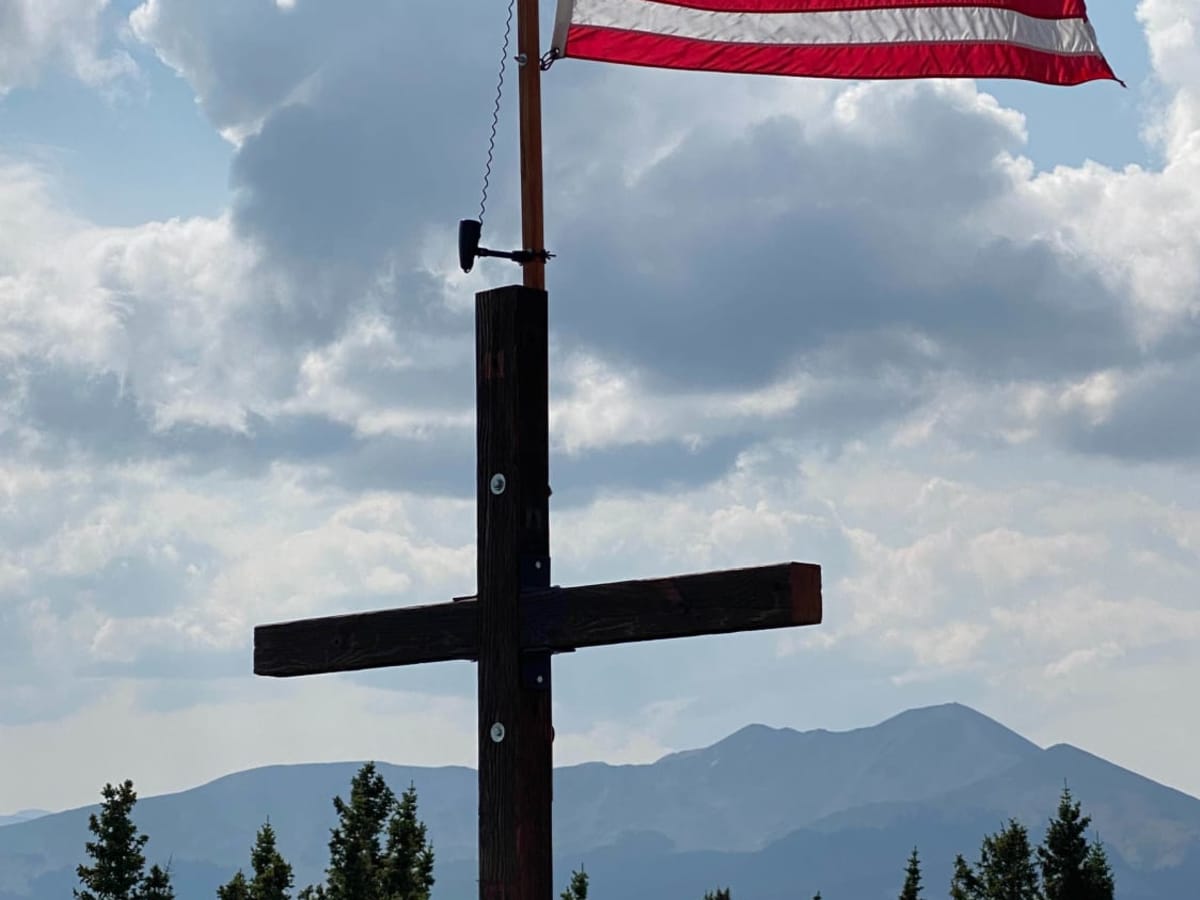 Cross Mountain trail photo