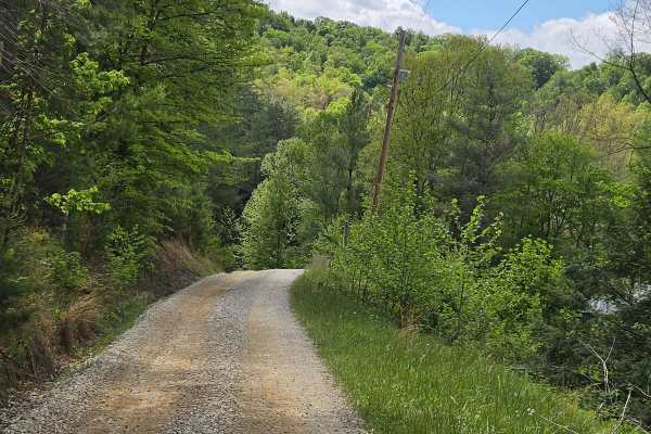 County Line/Brandenburg Road