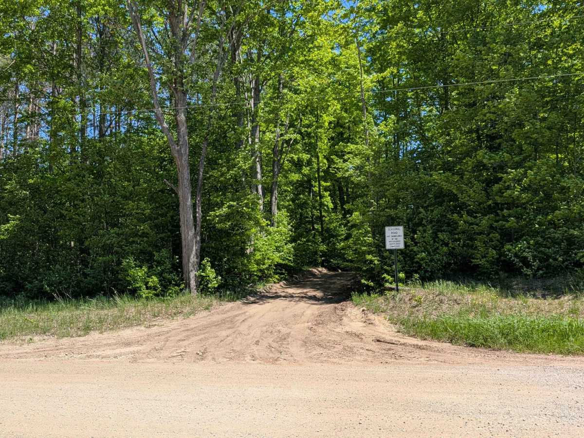 Simpson Trail trail photo