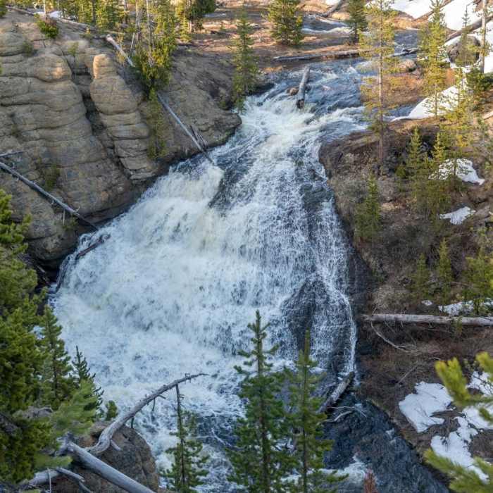 Near Little Gibbon Falls