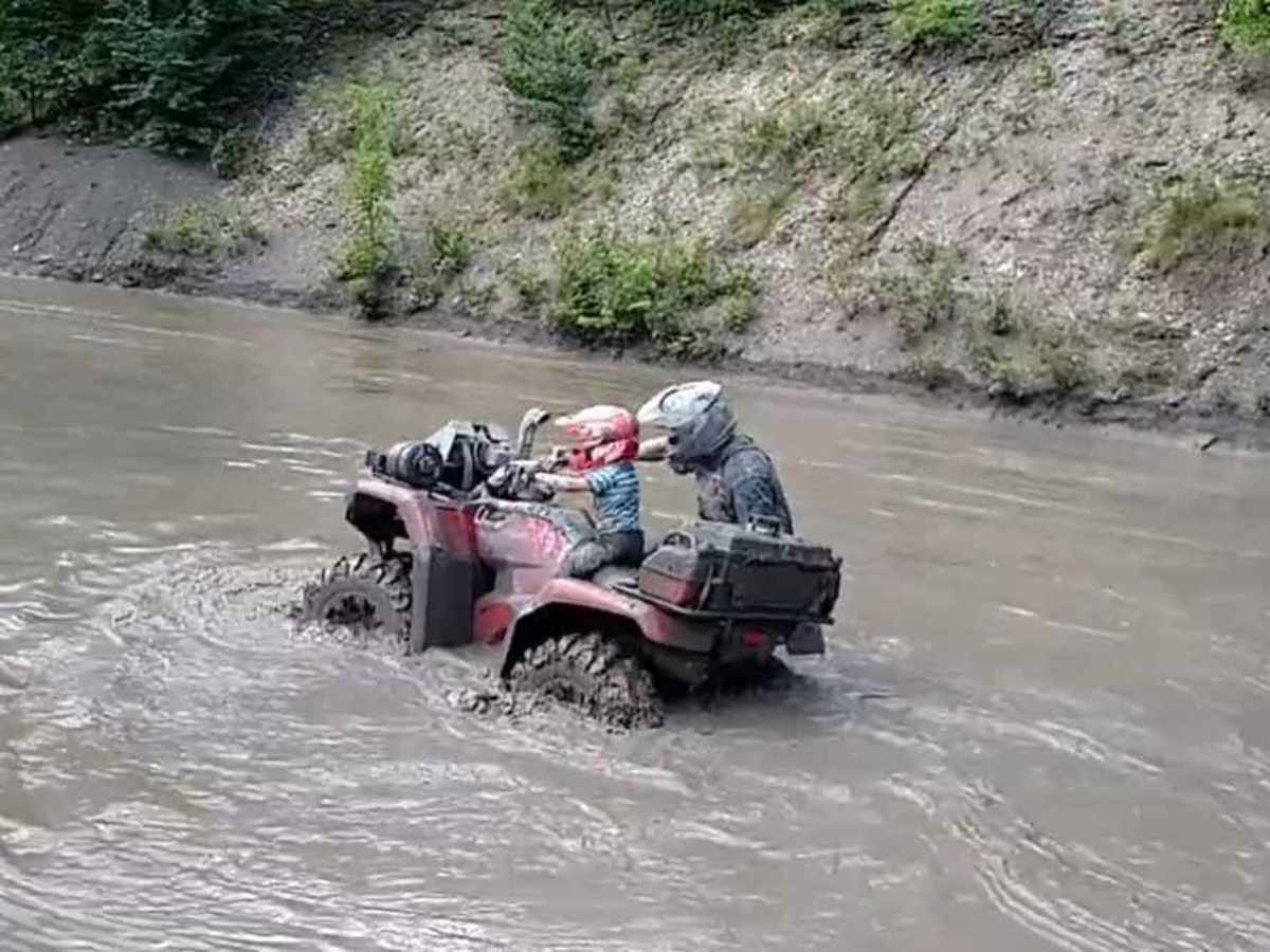 Trail 40 photo 3