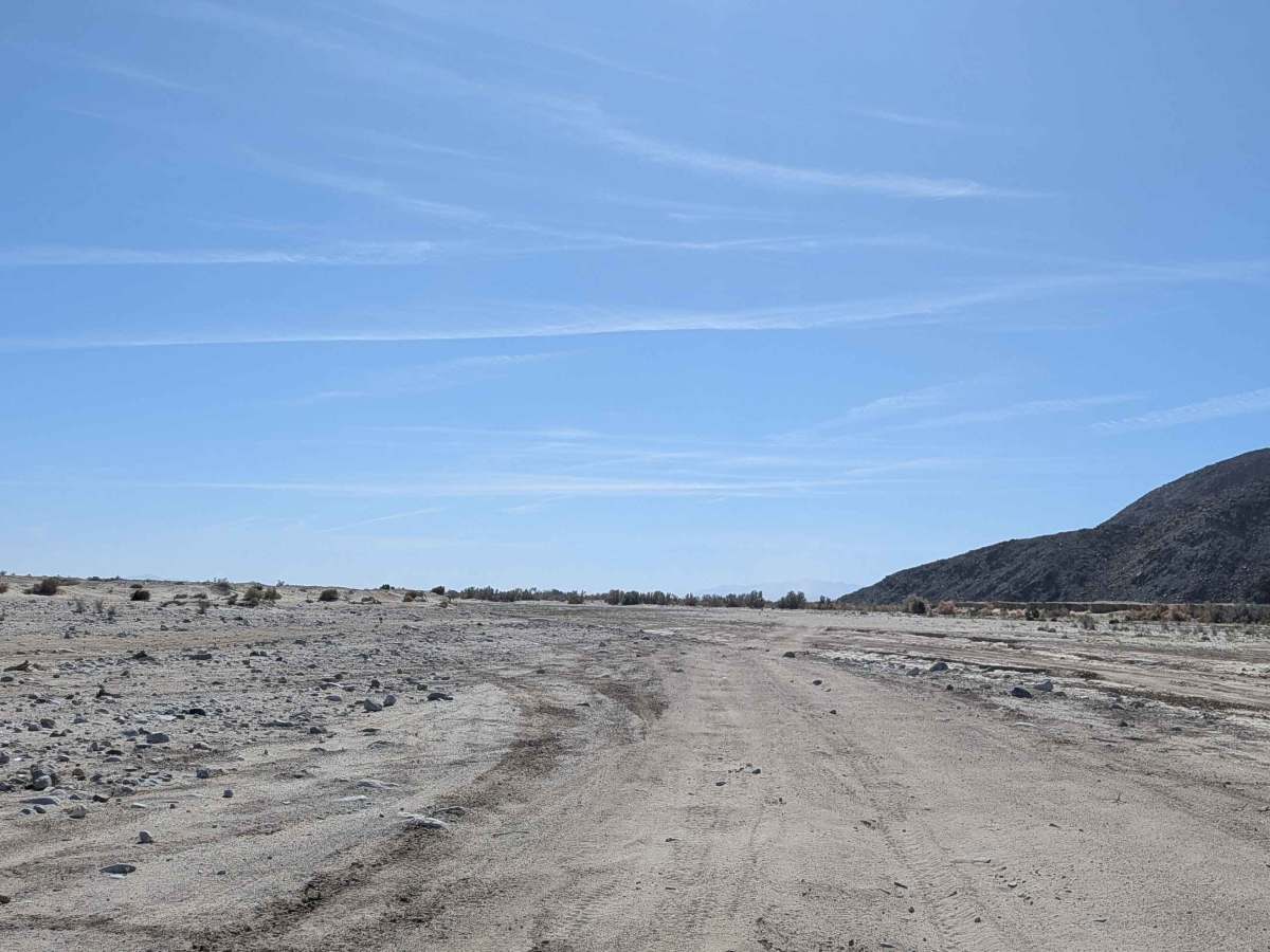 Carrizo Wash South trail photo