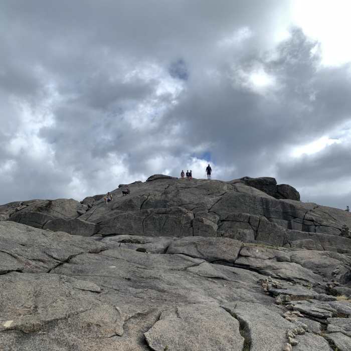 Near Cascade Mountain Trail