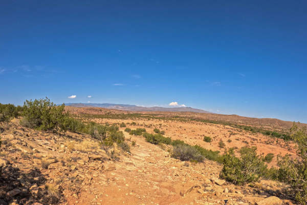 Upper Flagstone Road