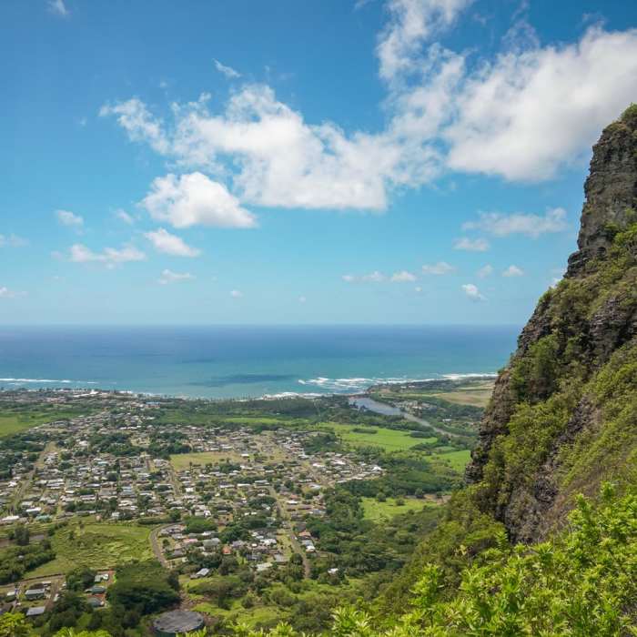 Near Kuamo'o Nounou Trail Near Kuamo'o Nounou Trail