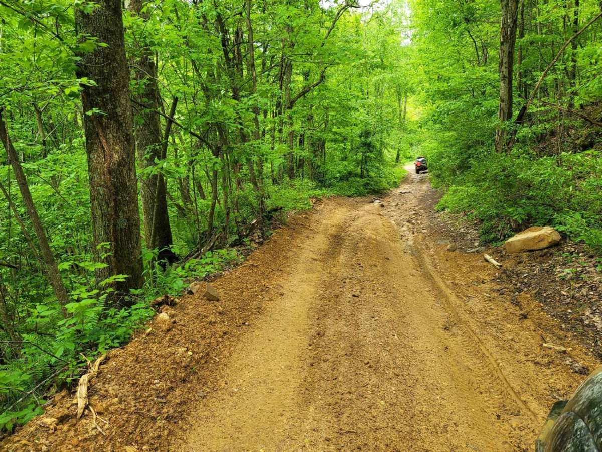 74 - Middle Ridge photo 2