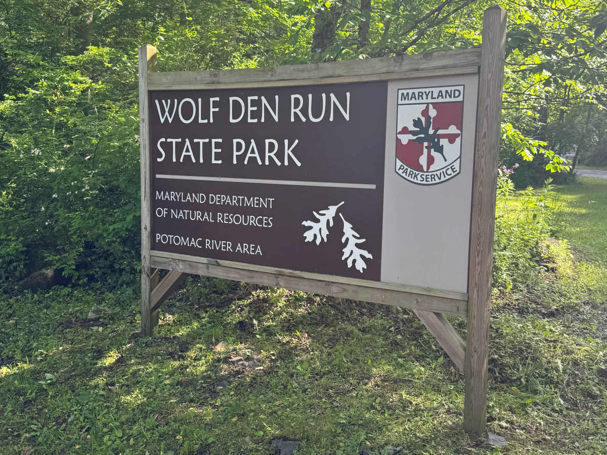Parking Road trail photo