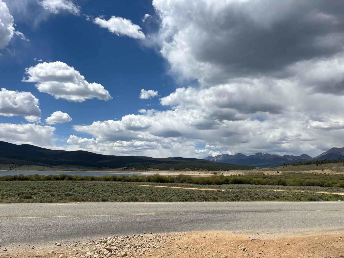Hobbs Gulch Road photo 3