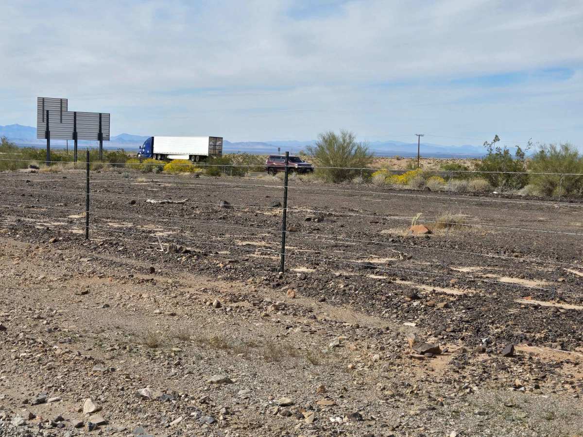 I-10 Frontage Road (LP781) photo 3