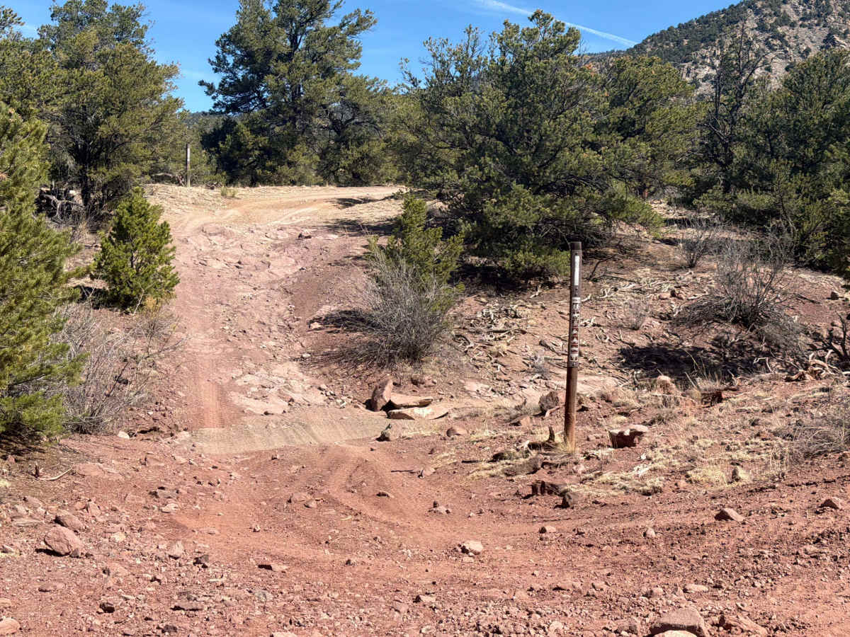 BLM 5965B trail photo