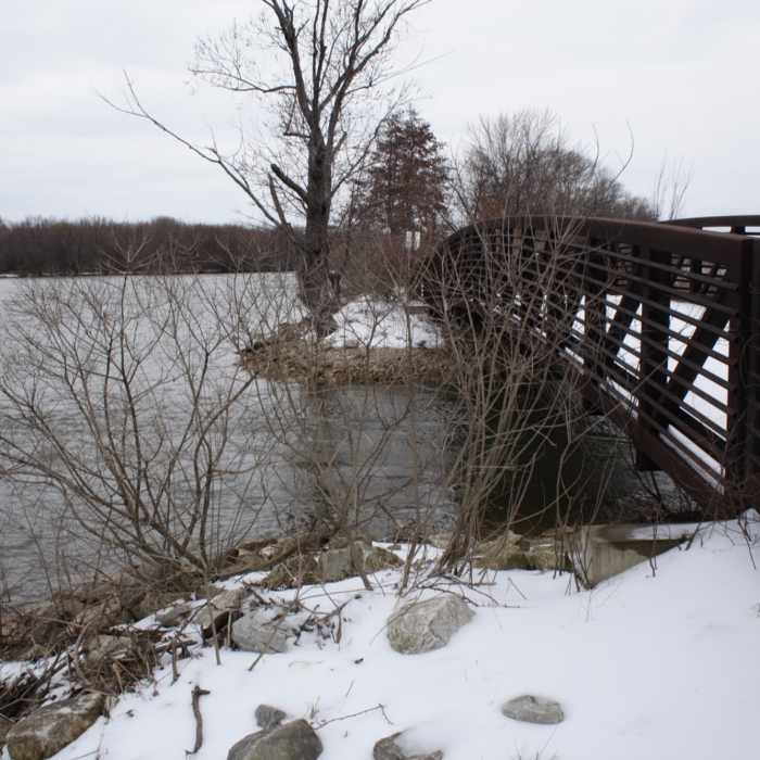 Pedestrian Bridge Near John Heinz: West Loop