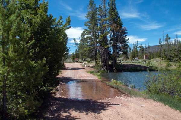 China Meadows Trailhead - FS 80125