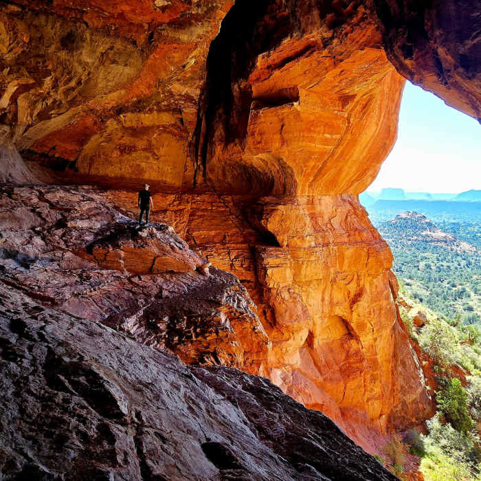 Near Keyhole Cave via Teacup Trail