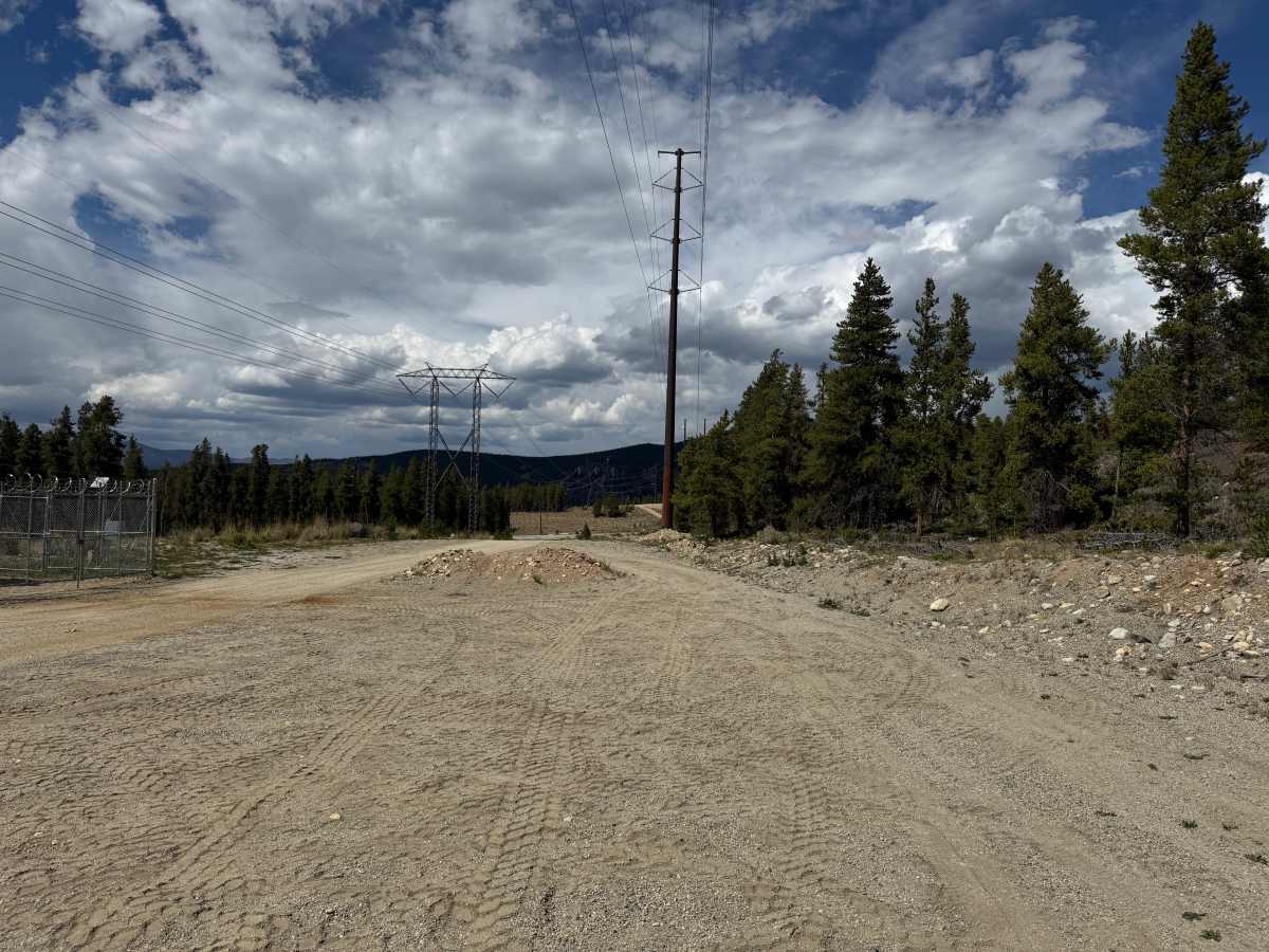 Train Road trail photo
