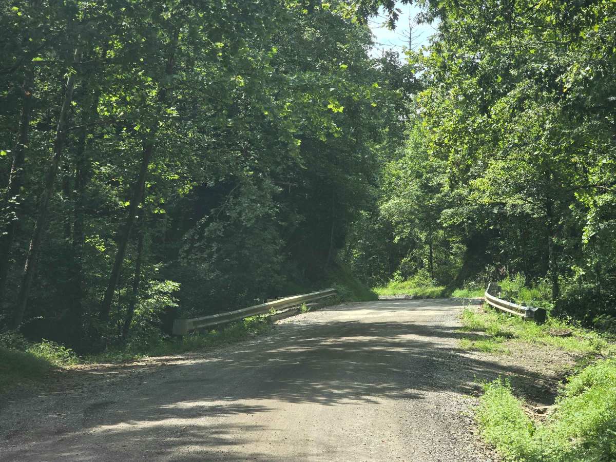 O & W Road photo 2