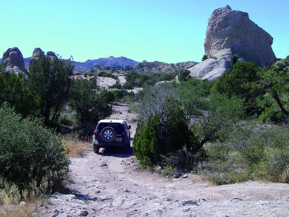 Chimney Rock trail photo