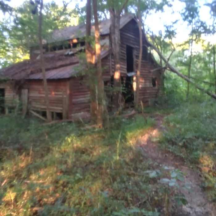 Barn Near Rolling View Marina View Out-and-Back