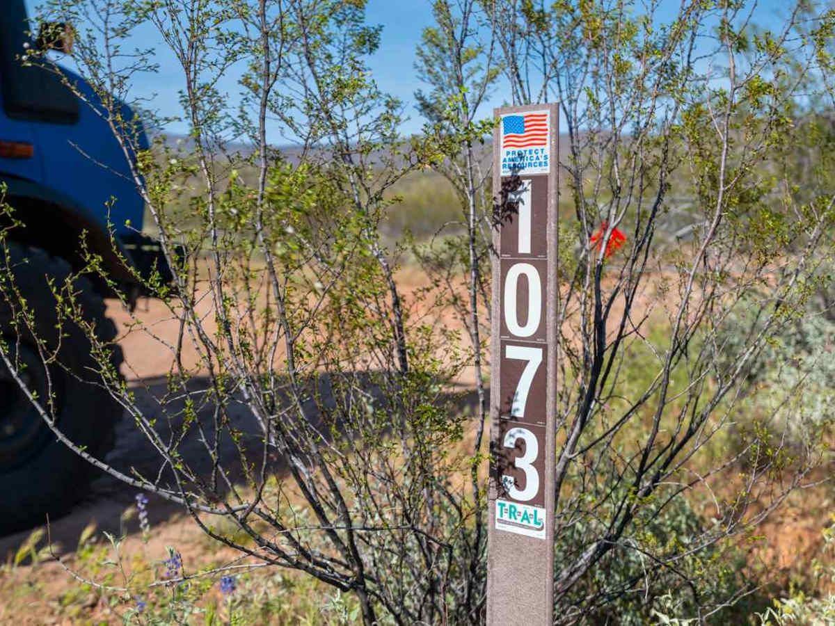 Bar Eleven Road - FS 1073 trail photo