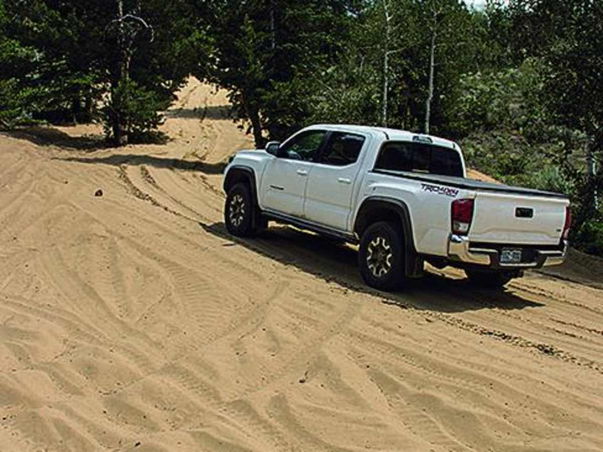 North Sand Hills photo 3