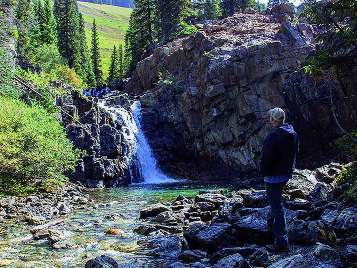 Schofield Pass photo 5