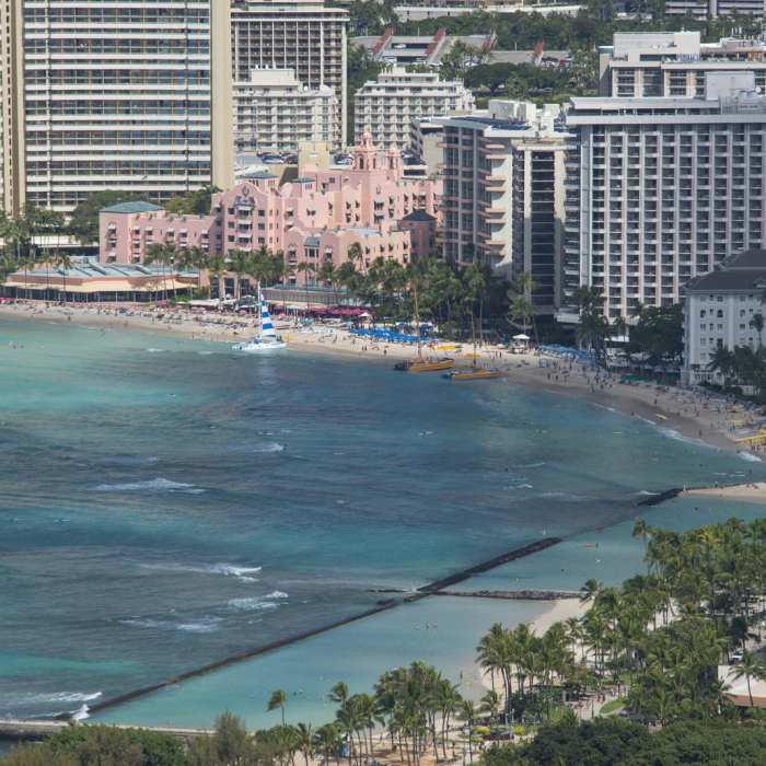 Near Diamond Head Crater Hike