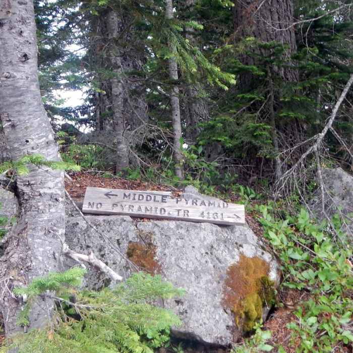 Near Middle Pyramid Hike