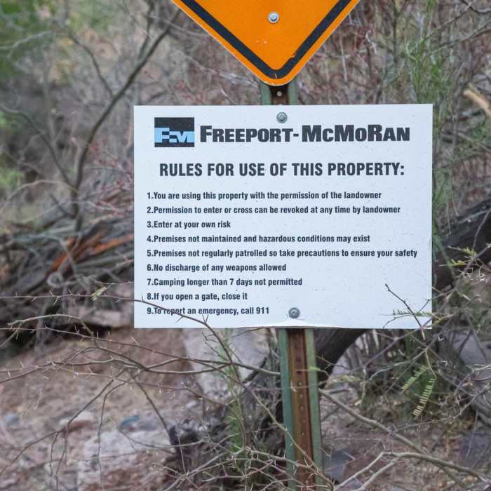 Near Lower Eagle Creek Hot Springs