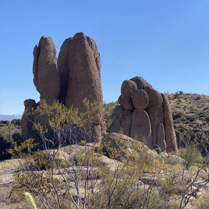 Near Monolith Gardens Trail