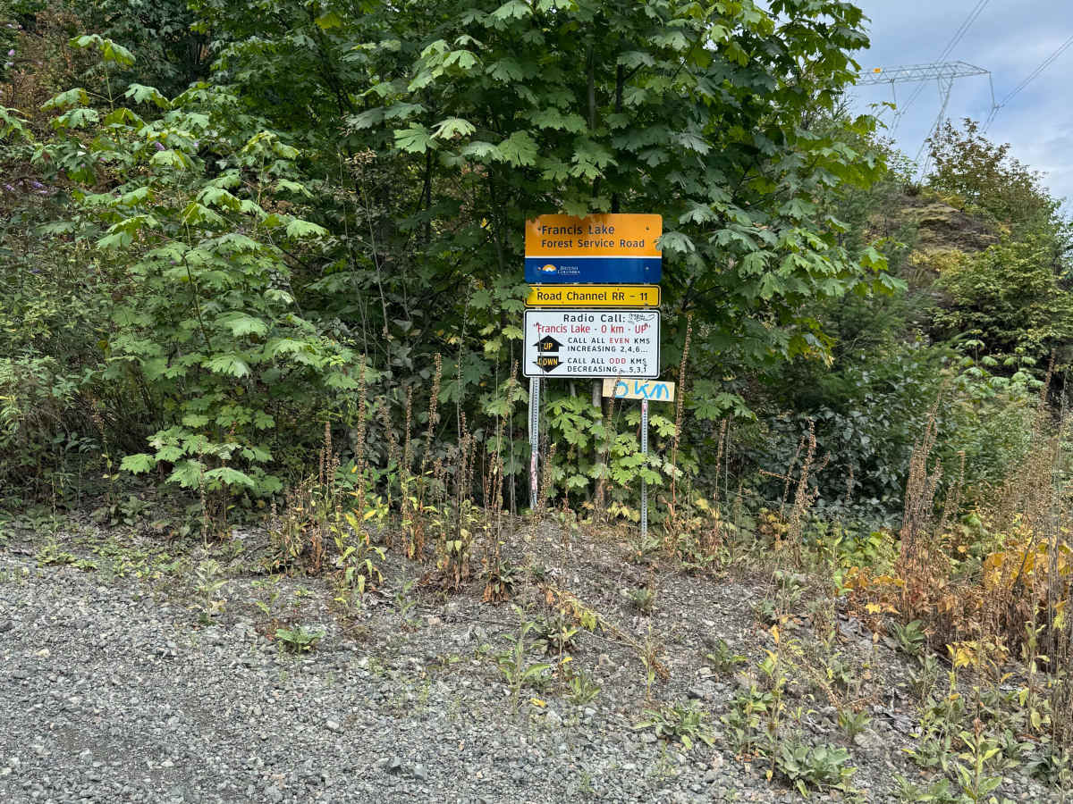 Francis Lake trail photo