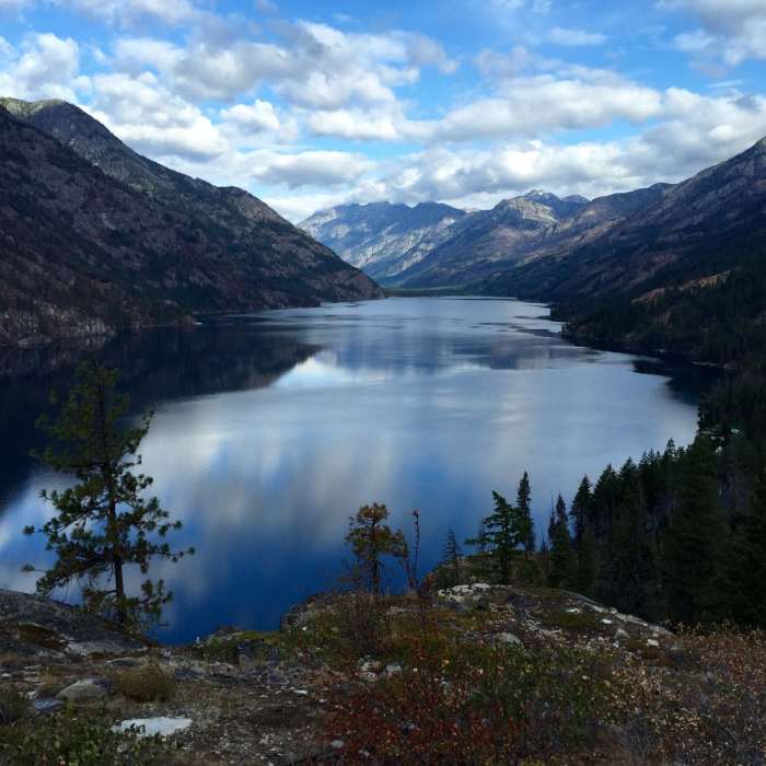 Near Purple Pass Hiking Loop