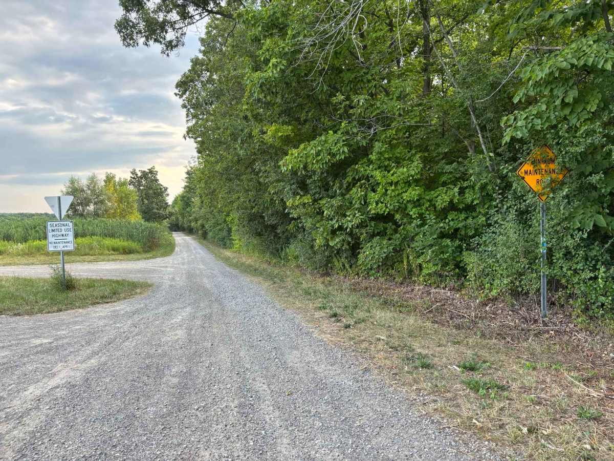 River Road trail photo