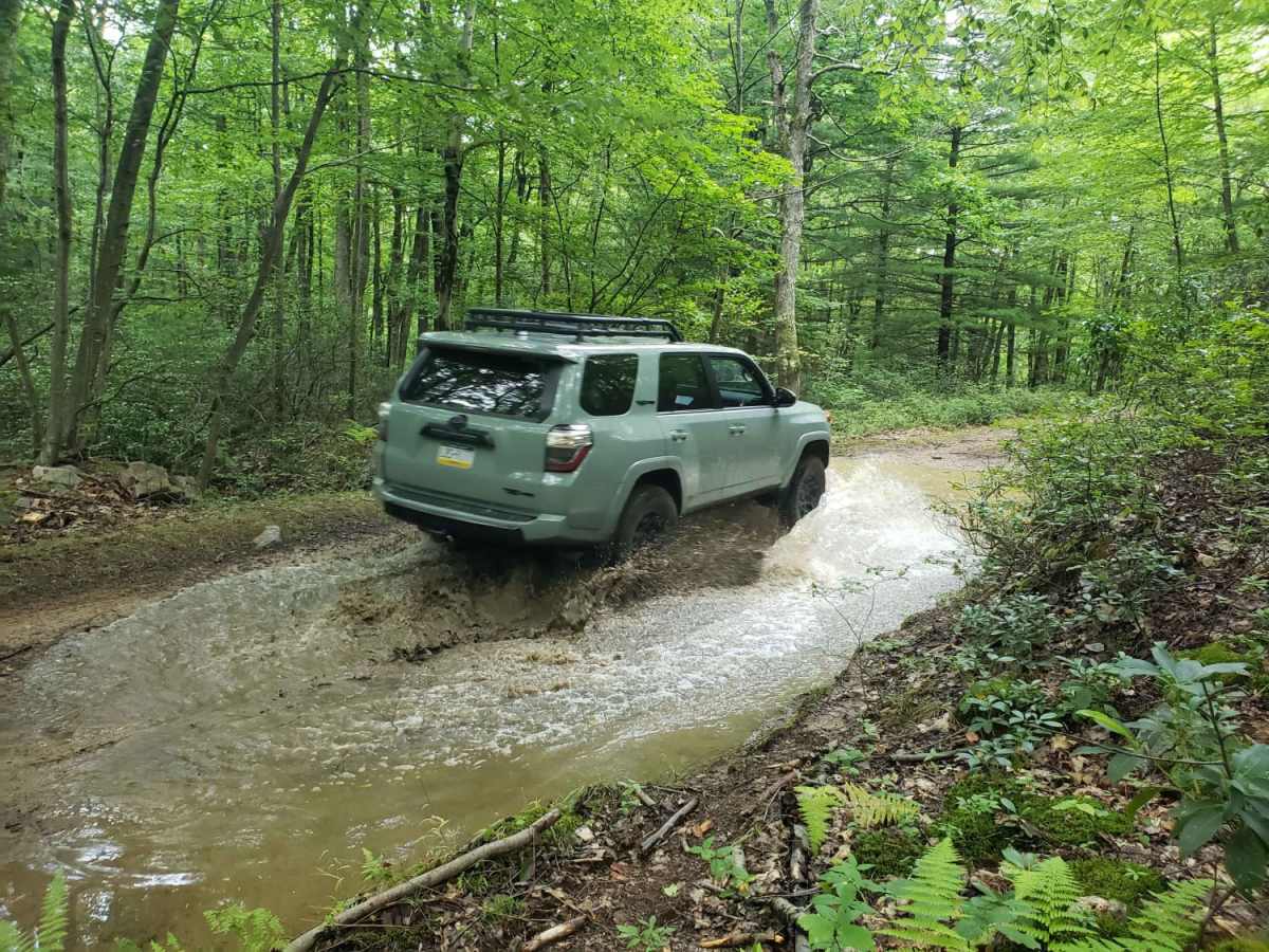 Strongs Mountain Trail photo 2