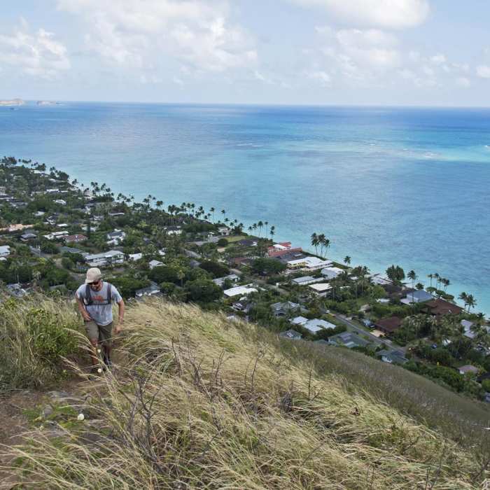 Near Lanikai Pillbox Trail to Ka'Iwa Ridge Near Lanikai Pillbox Trail to Ka'Iwa Ridge