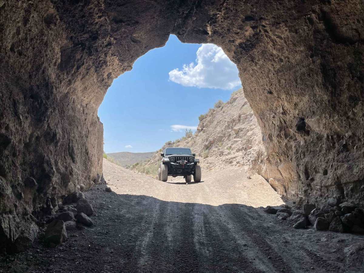 Elberta Slant Road/Tintic Railroad Tunnel photo 4