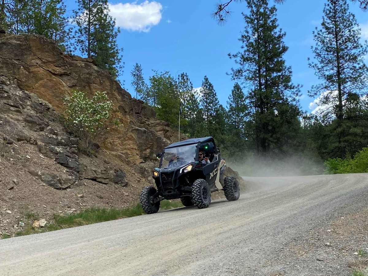 Rigley Lake trail photo