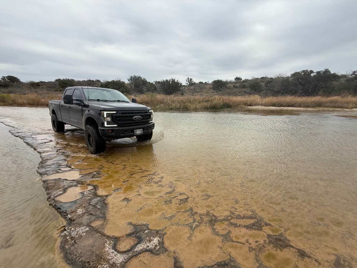 James River Road  trail photo