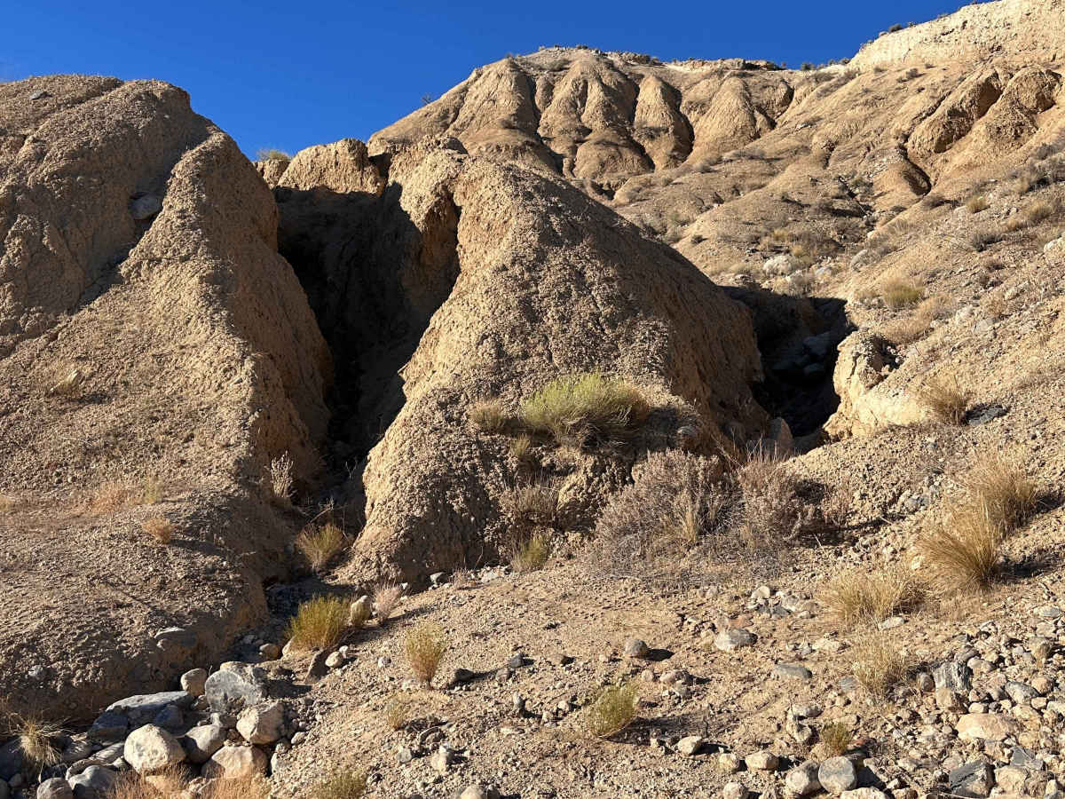 Hidden Basin trail photo