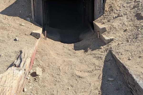 Burro Schmidt Tunnel - BLM EP103