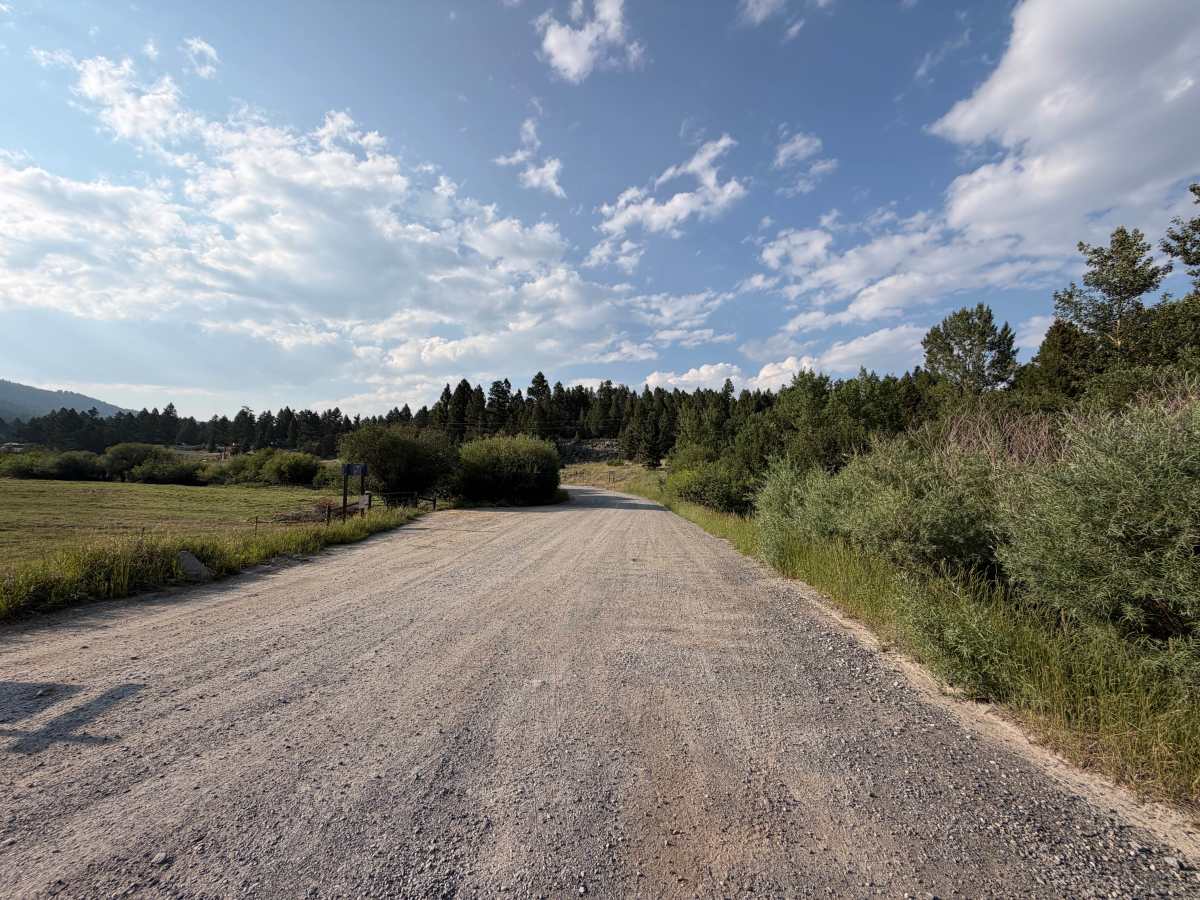Toll Mountain Road trail photo